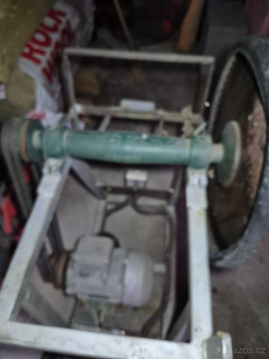 Pila s kolébkou - 3