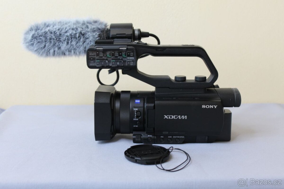 SONY PXW-X70 + ECM-XM1 MICROPHONE - 3