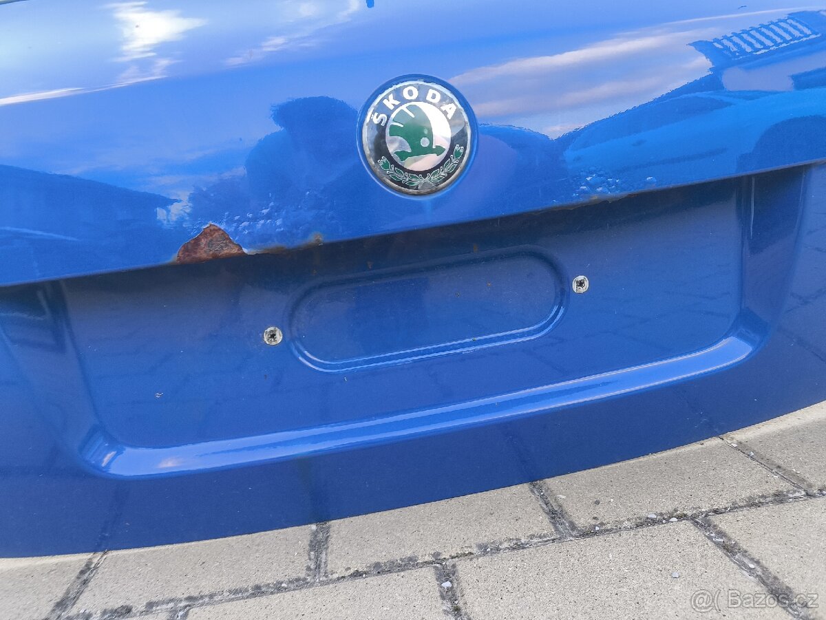 Dveře kufru fabia 2 - 3