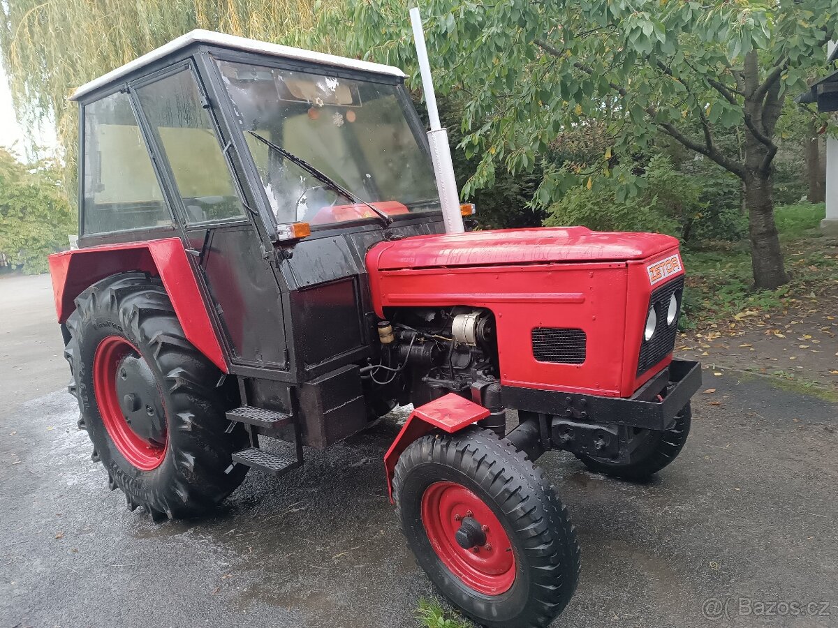 Traktor Zetor - 3