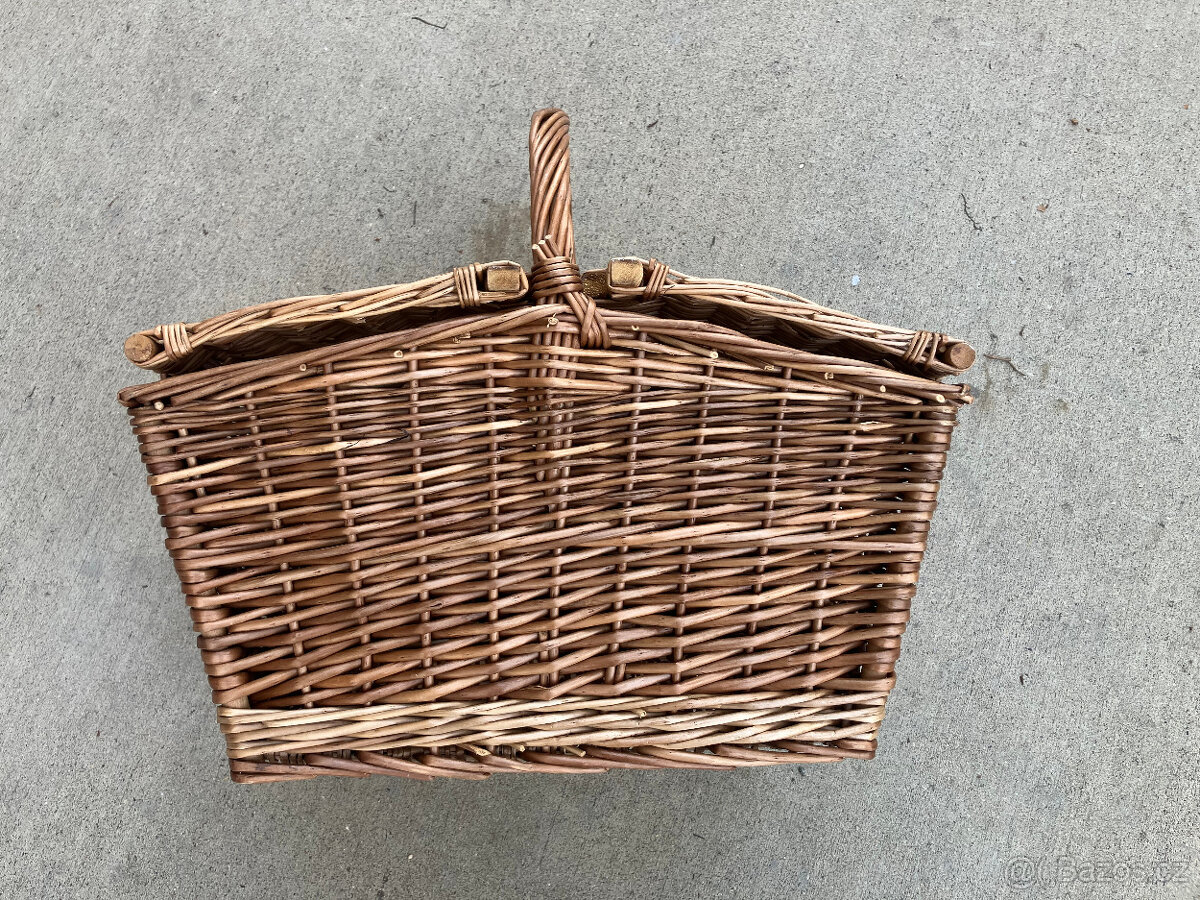 Piknikový proutěný koš - 3