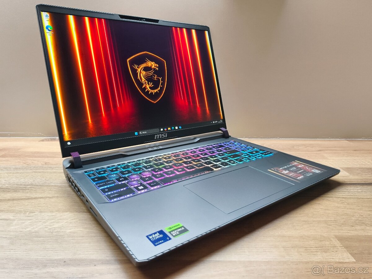 RTX 5070 Ti 12GB_MSI VECTOR 16 HX AI_U7-255HX_16GB_240HZ - 3