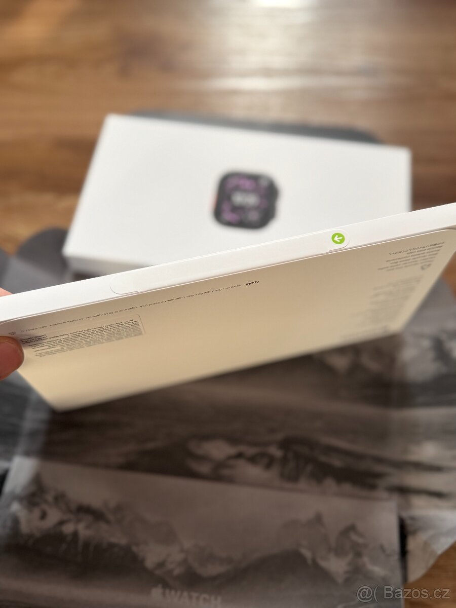 Apple Watch Ultra 3 GPS + Cellular - 3