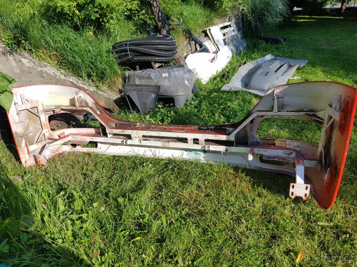 SOR AUTOBUS -DÍLY KAROSERIE,NÁRAZNÍKY,VÍKA KUFRU - 3