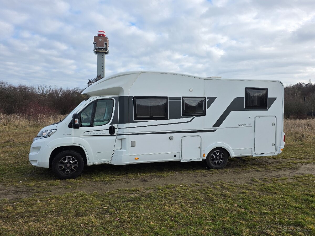Obytny automobil Adria Matrix 670SL-5osob - 3