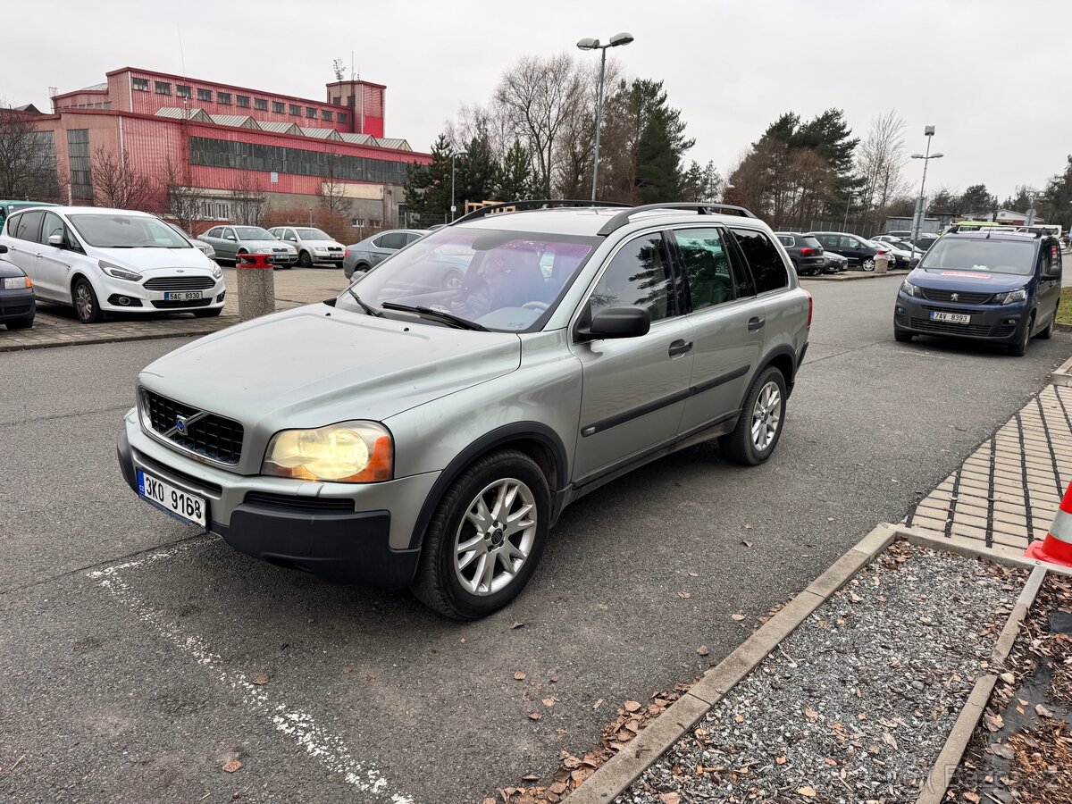Volvo XC90 2.4D5 Diesel 120kw,AWD,Manuál,STK:7/2027,4X4 - 3
