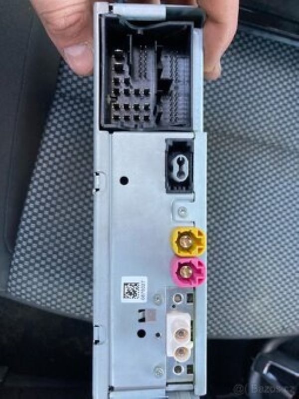 Rádio s jednotkou Škoda Octavia 3 - 3