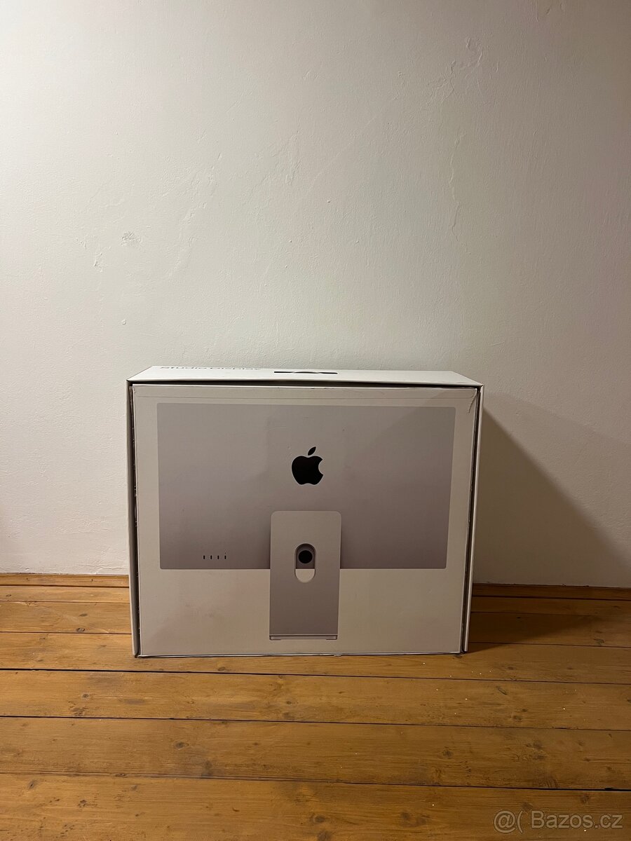 POUZE KRABICE Apple Studio Display - 3