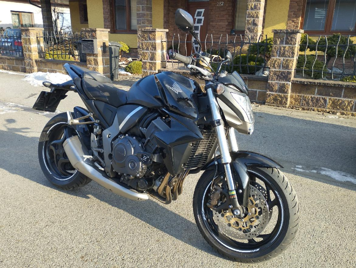 Honda CB 1000 R 2010 - 3