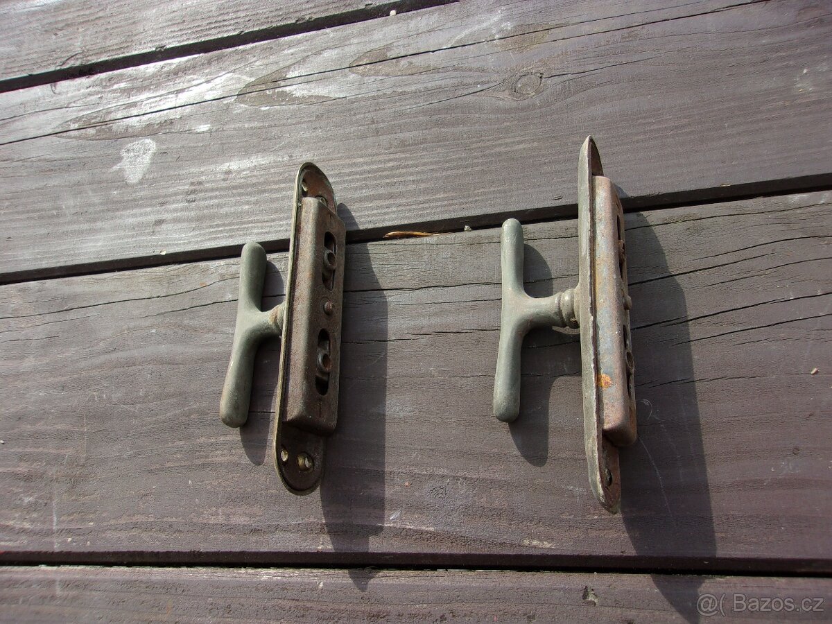 Staré mosazné kličky - 3