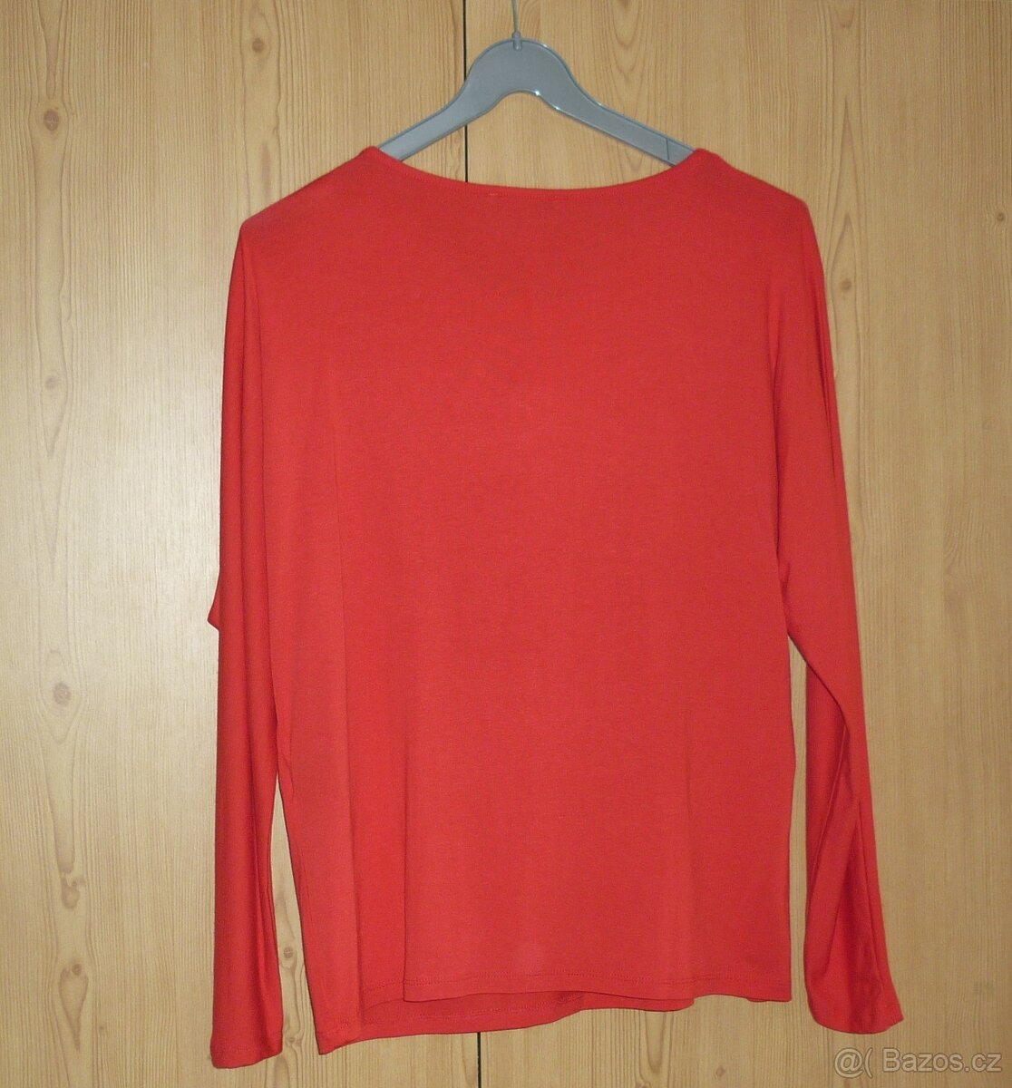 Červené tričko s mašlí Limitte - 3