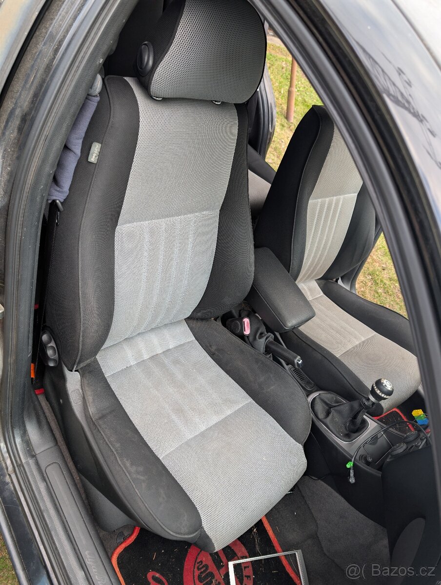 Sedačky Alfa Romeo 147 - 3