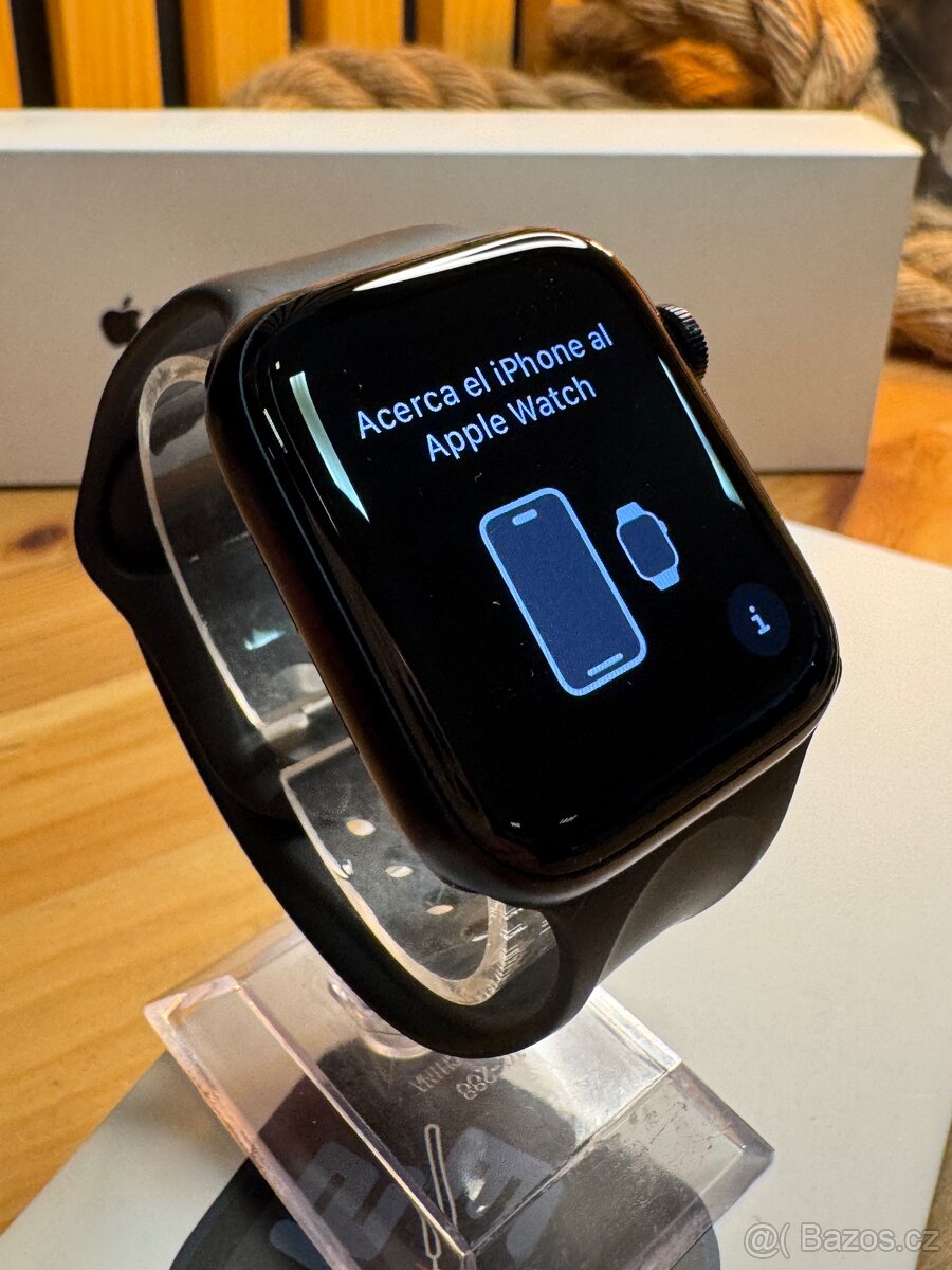 Apple Watch SE 2 44mm 2024 - 3