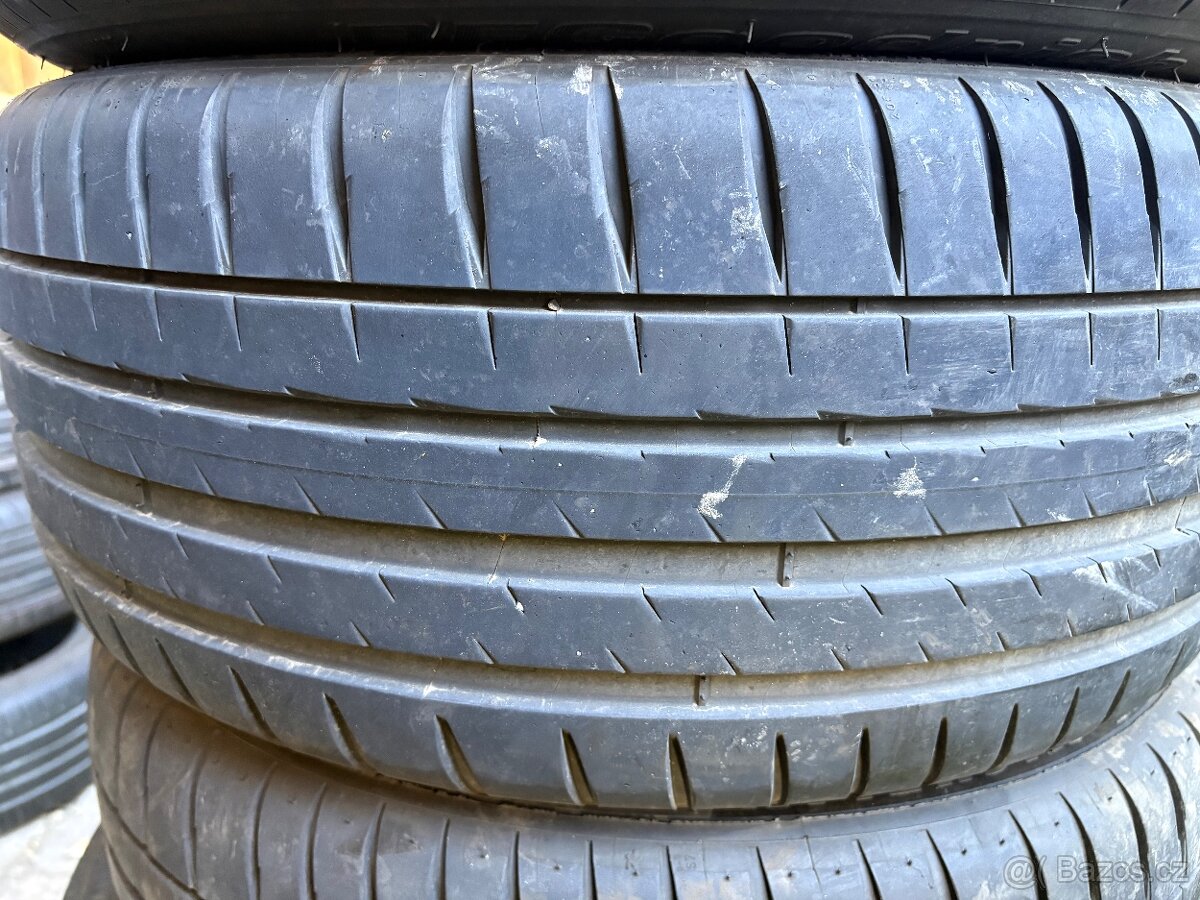 Letní pneu 225/40/18 - 3