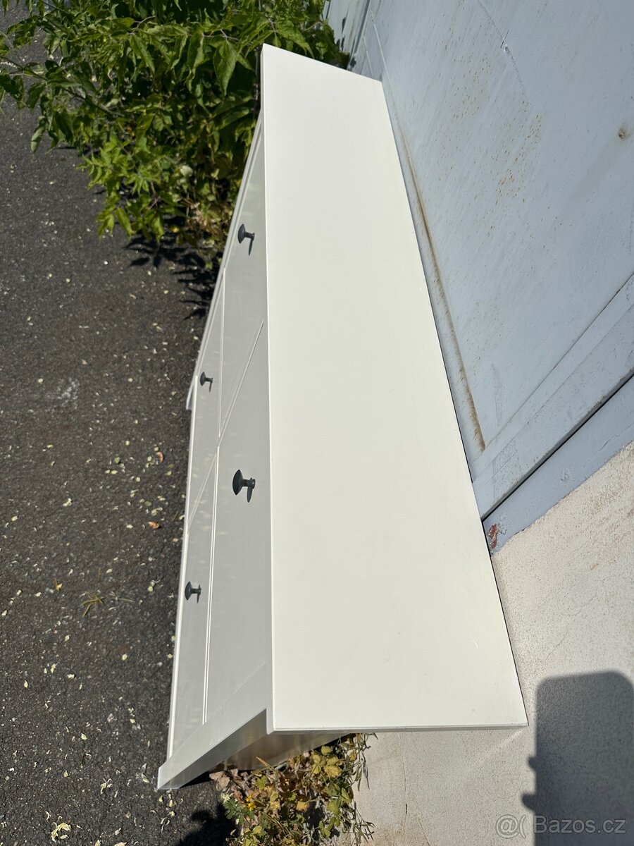 Ikea Hemnes botník - 3