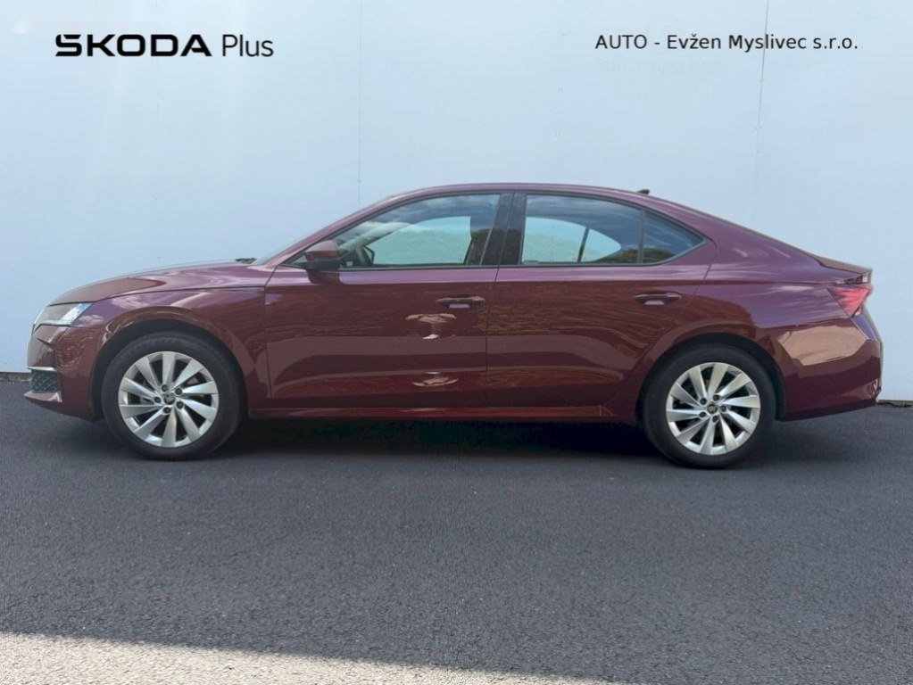 Škoda Octavia,SELECTION 1,5TSI 110kW M6F - 3