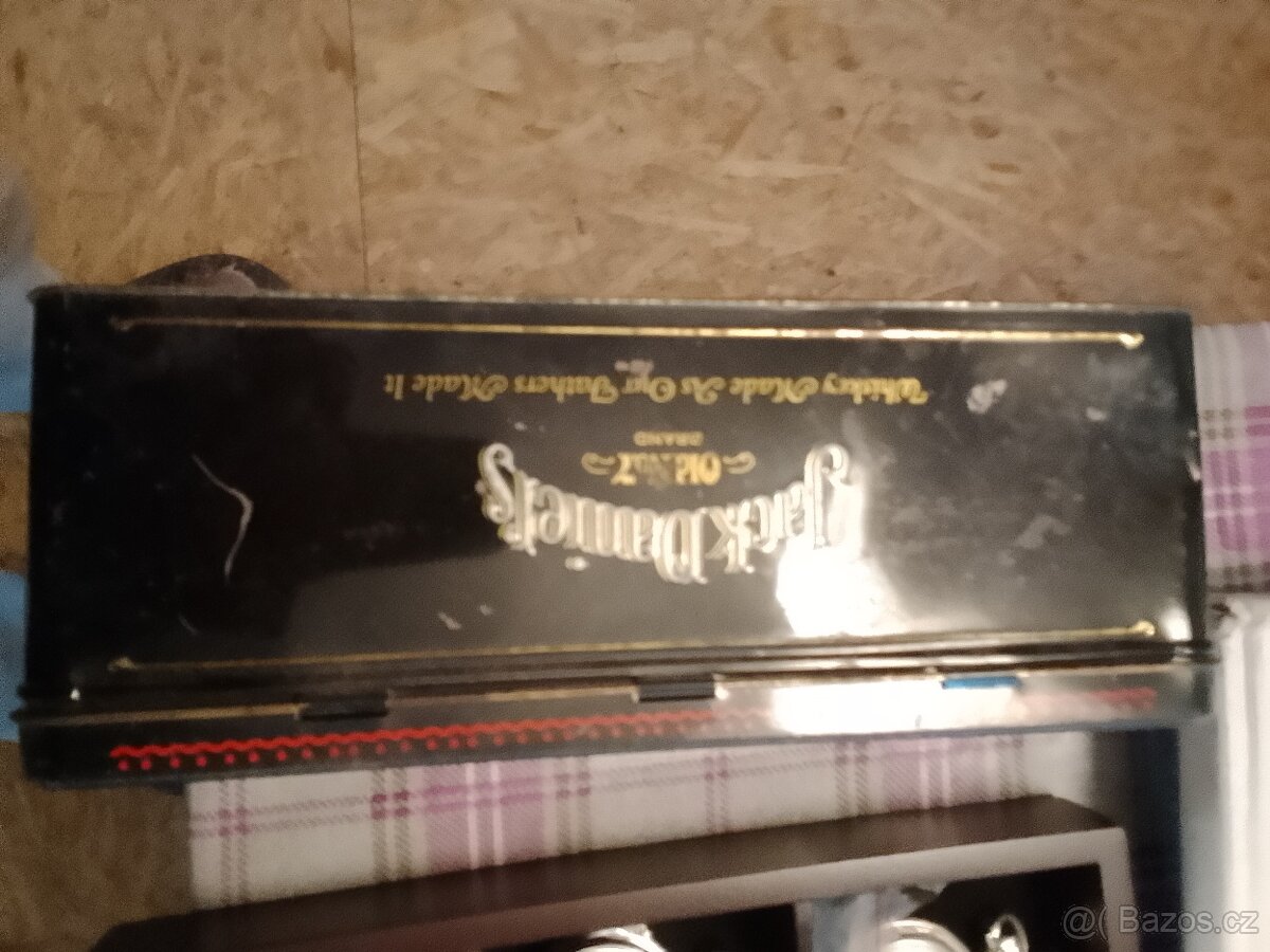 Jack Daniels kovová krabička - 3