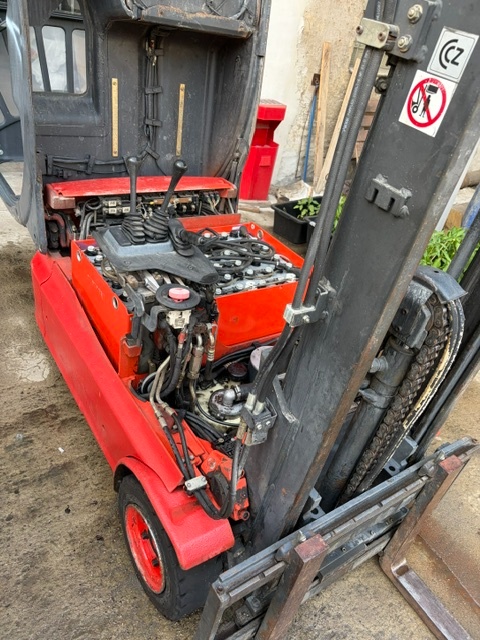 LINDE E 14 ( 48 V ) Boční posuv linde e 14 ( 48 v ) - 3