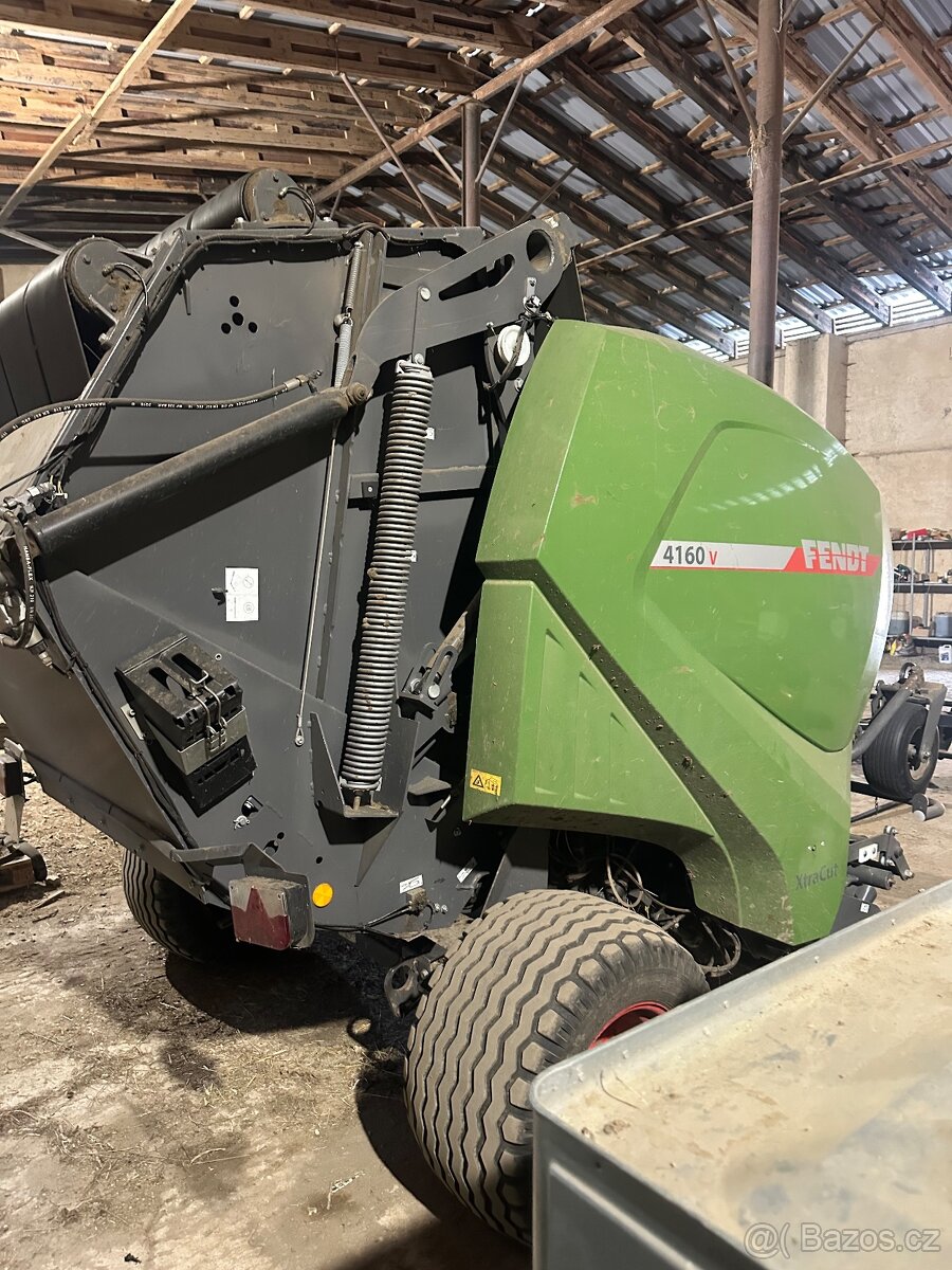 FENDT 4169 V Xtra Lis na kulaté balíky - 3