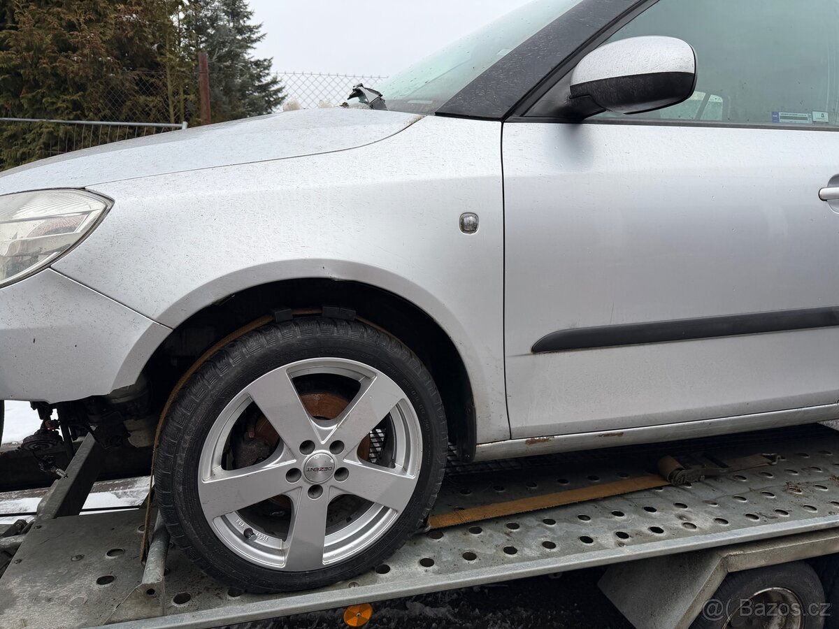 Škoda Fabia 2 combi dveře LA7W - 3