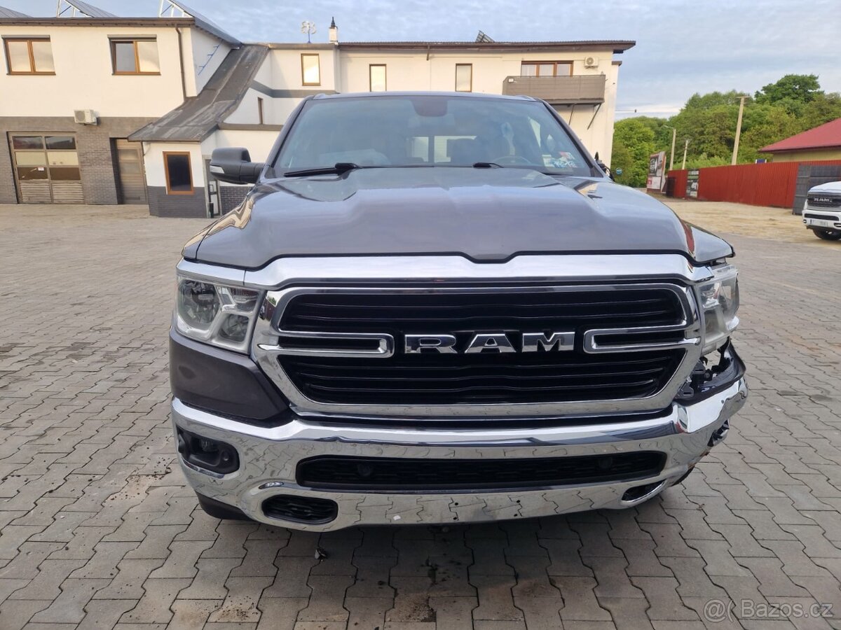 Dodge Ram 1500 5.7 HEMI V8 4x4 2019