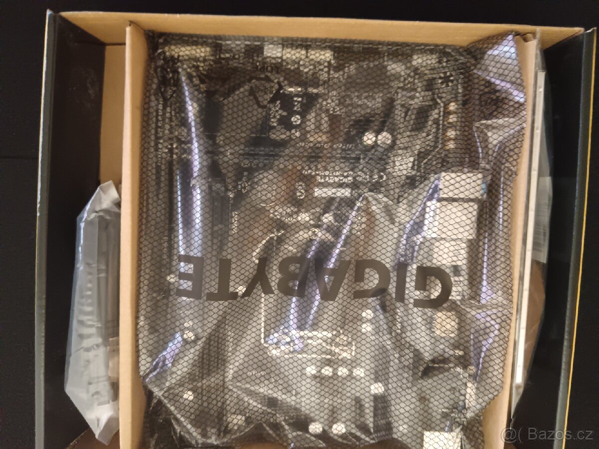 Gigabyte GA‑H110M‑S2H - 3