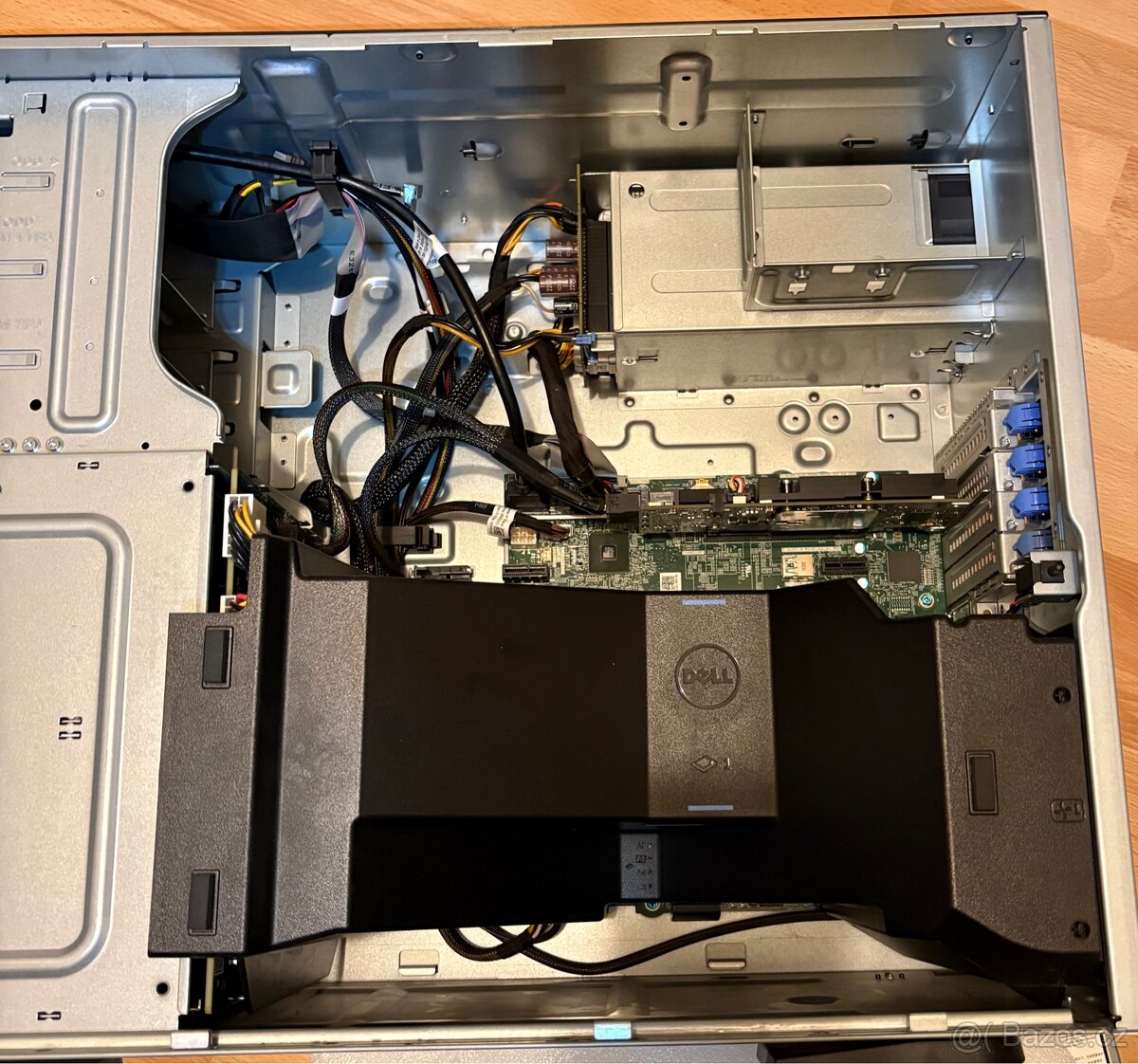 Dell PowerEdge R730 server - 3