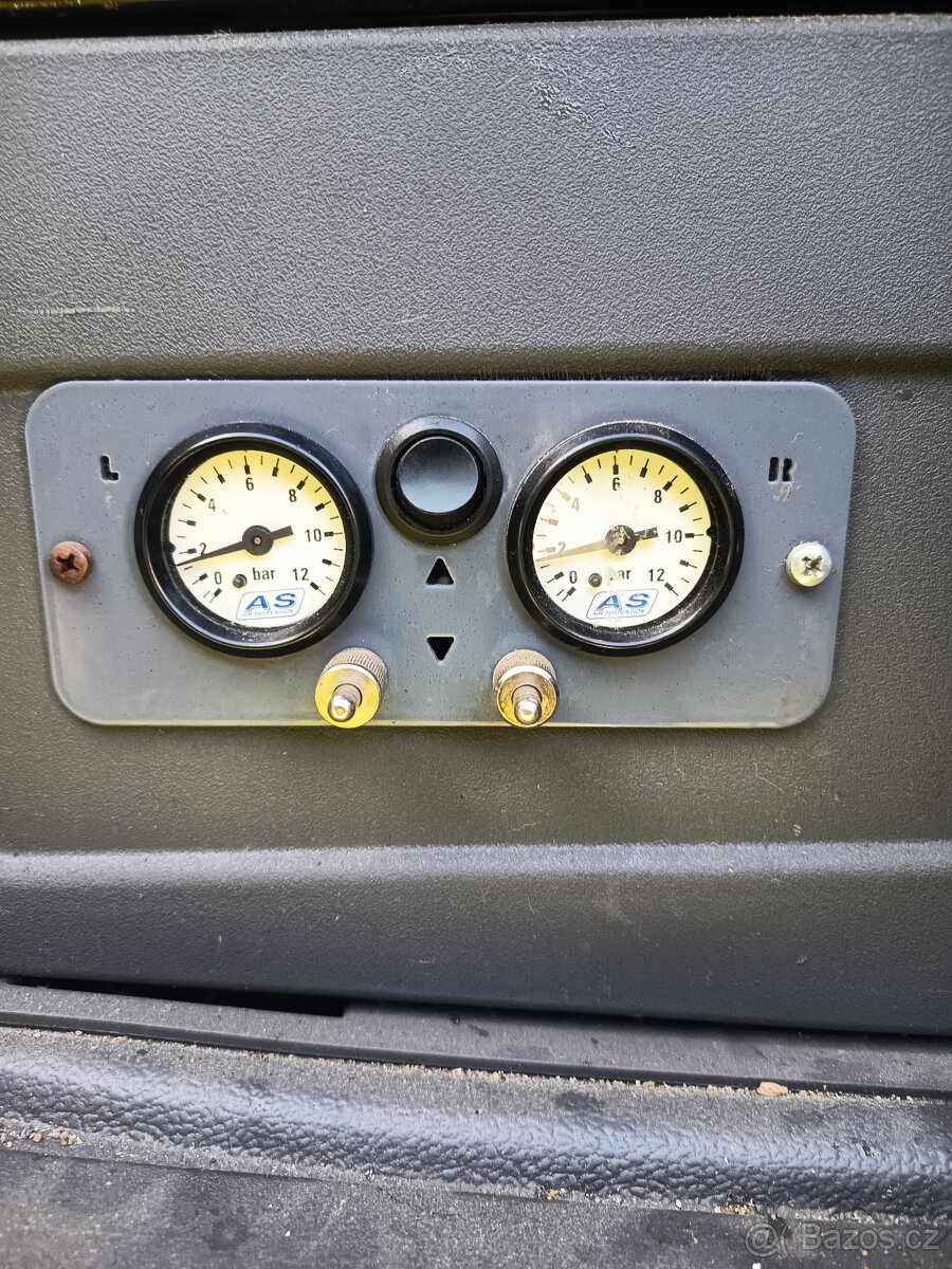 IVECO DAILY-R.V.2011--6.míst - 3