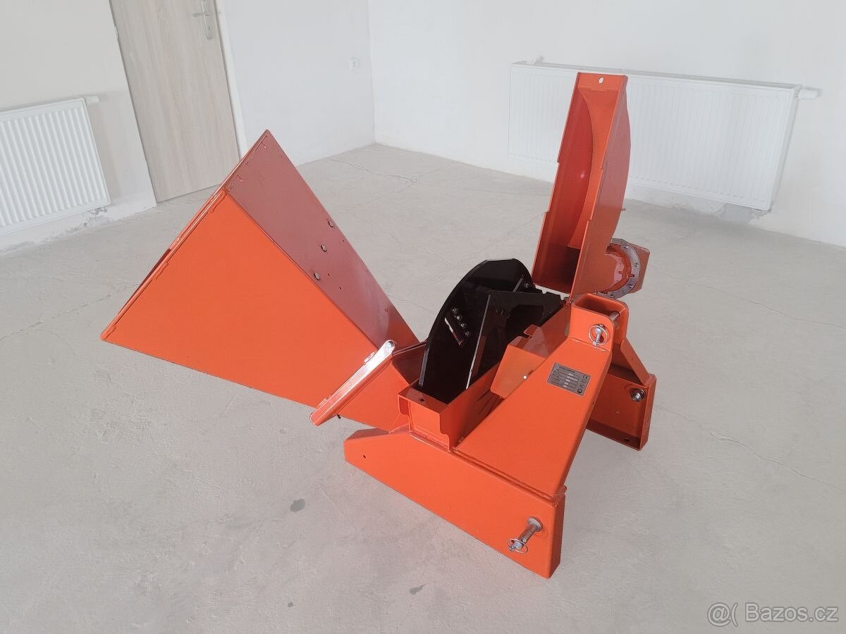 AKCE - Štěpkovač Dabaki BX 42s (vč.DPH) - 3