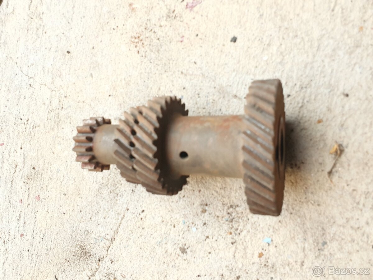 Skoda stromeček převodové skříně - 3