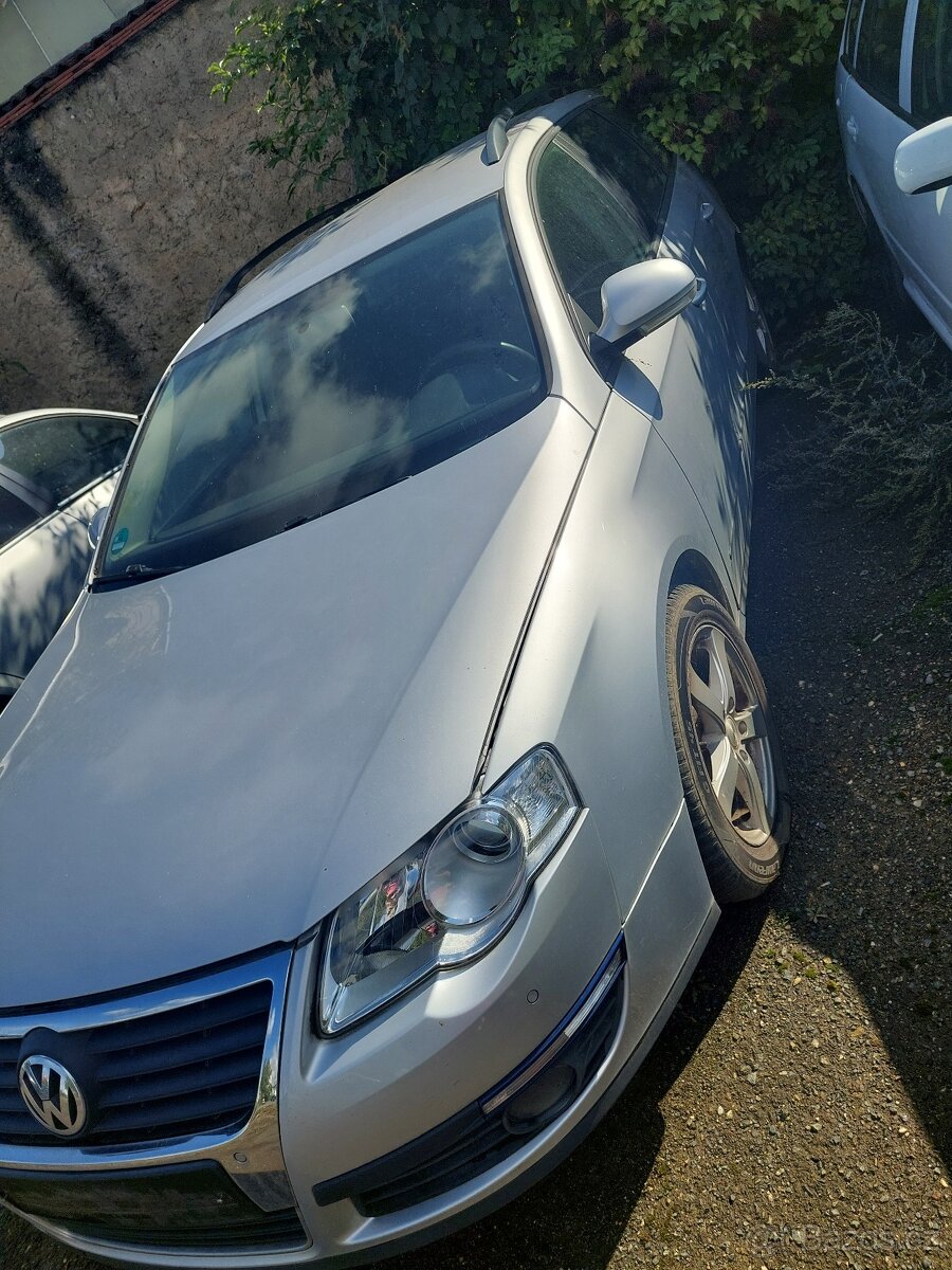 Volkswagen Passat B6 3C - 3