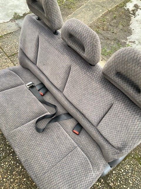 Chrysler Voyager III sedačky a lavice - 3