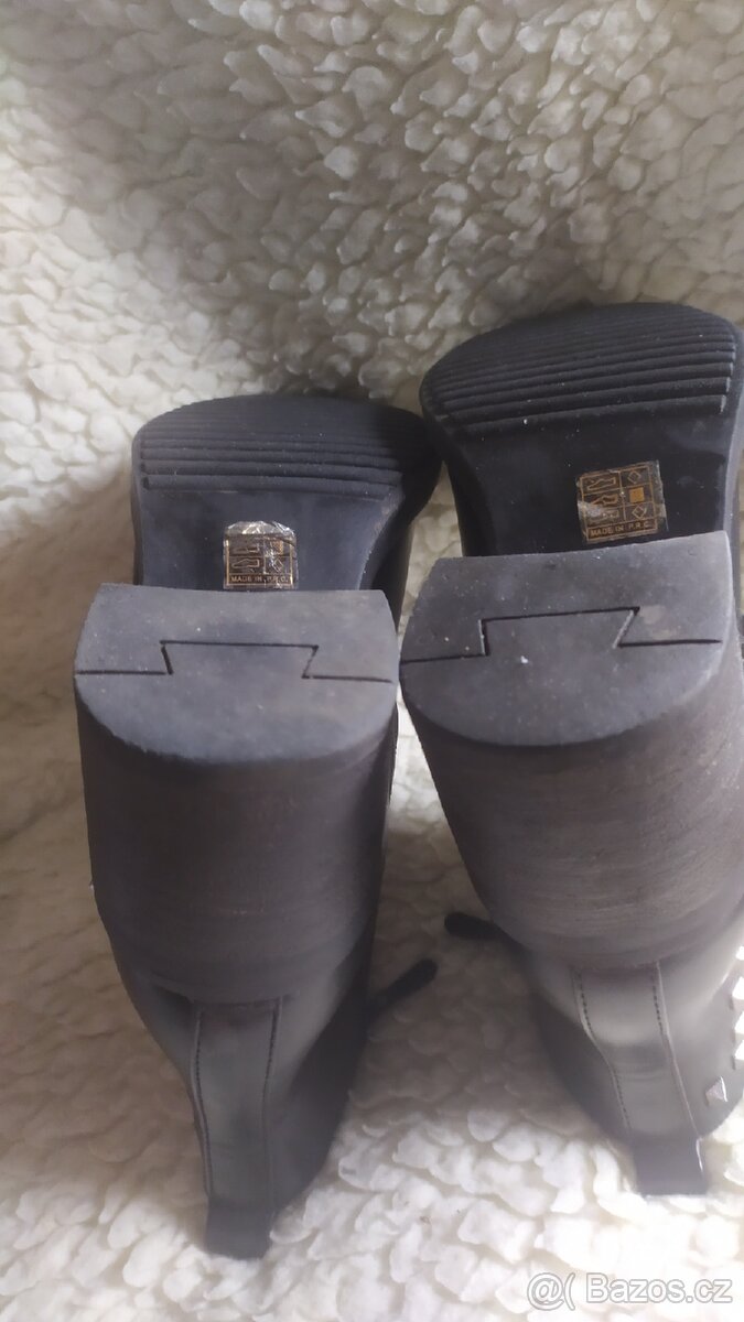 Prodám kotníkové kozačky vel.40 - 3