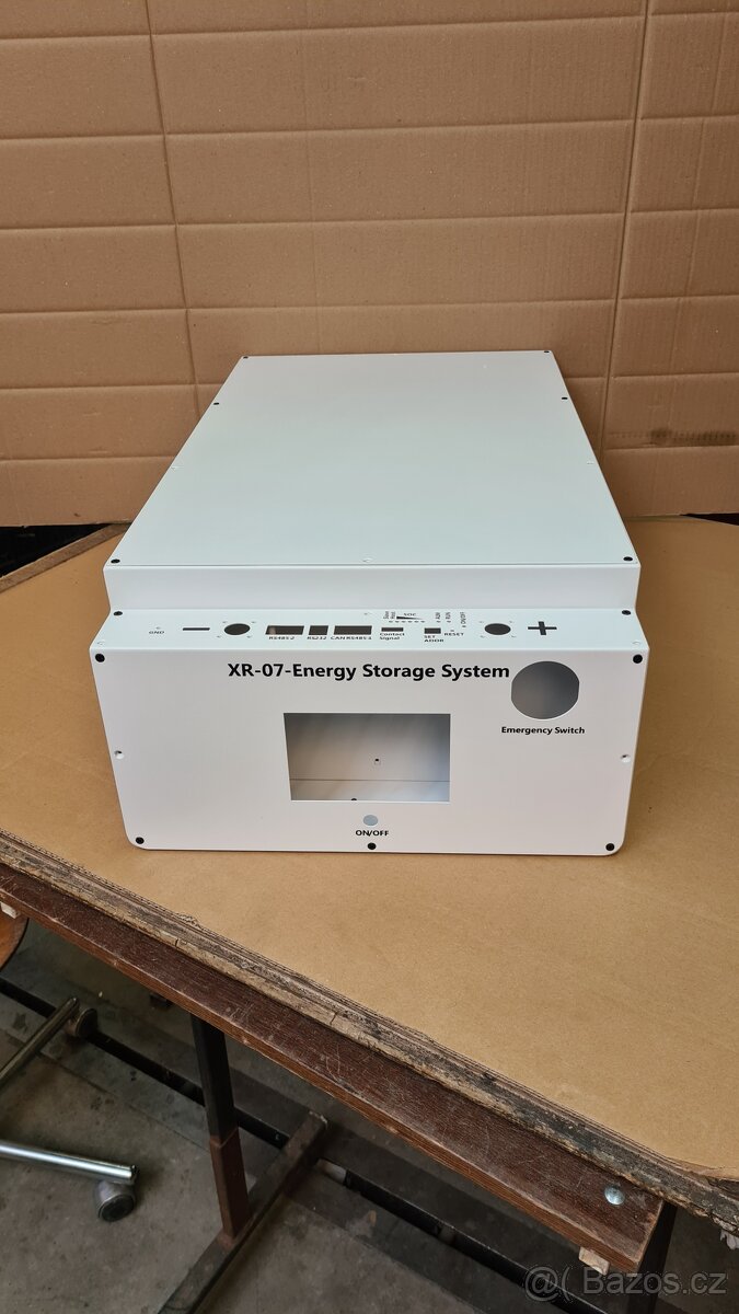 fotovoltaický box na lifepo4 baterie - 3