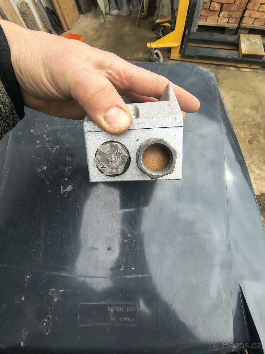 Vačkový spínač DDR EAW M5 500/10 – kovový, nový - 3