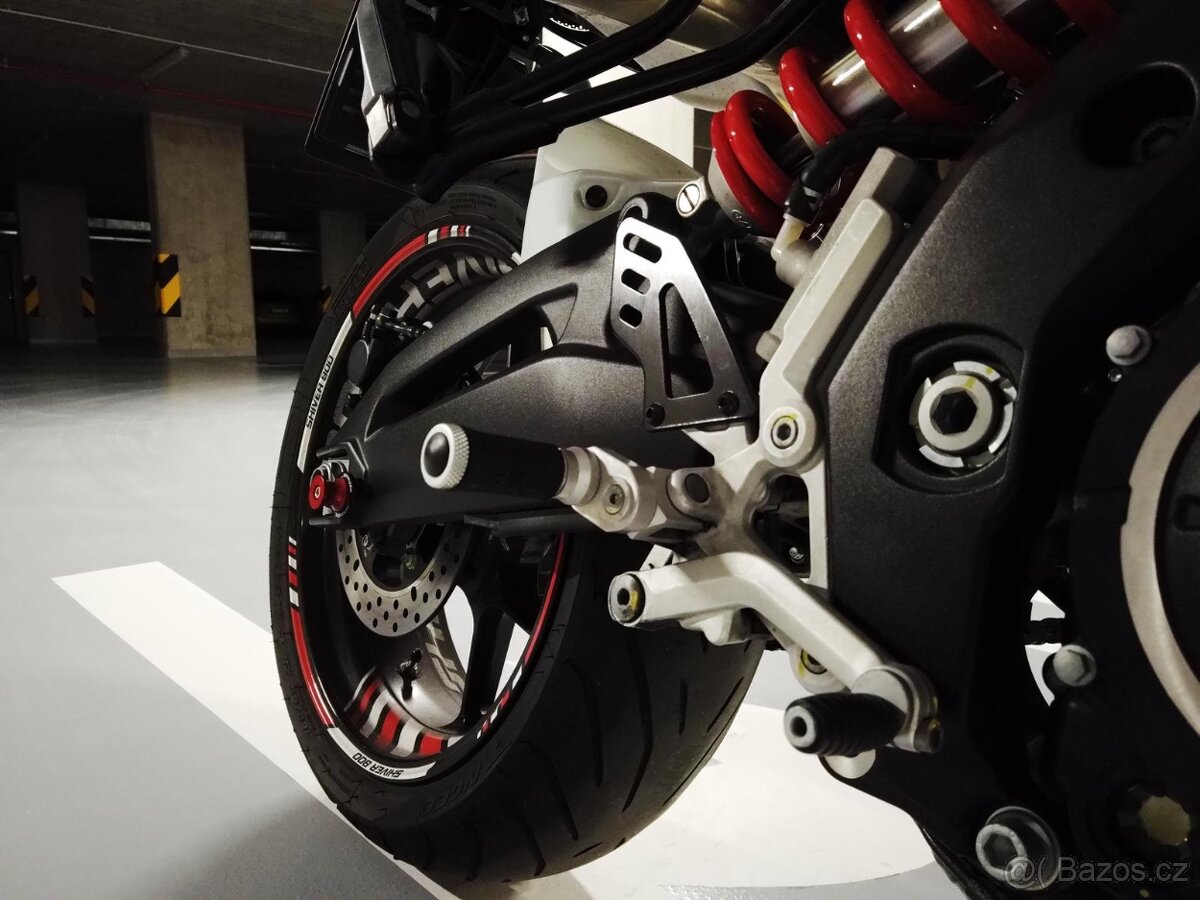 Aprilia Shiver 900 - 3