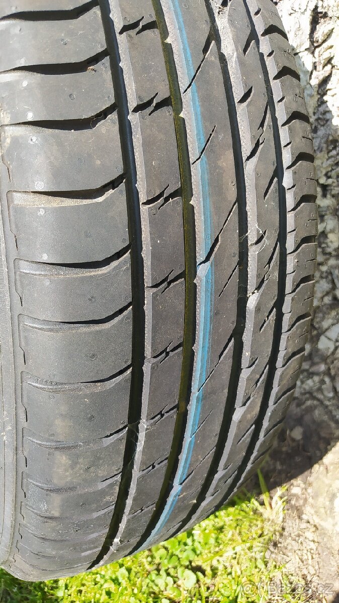 Pneu Nokian 205/60 R16 jako nová - 3