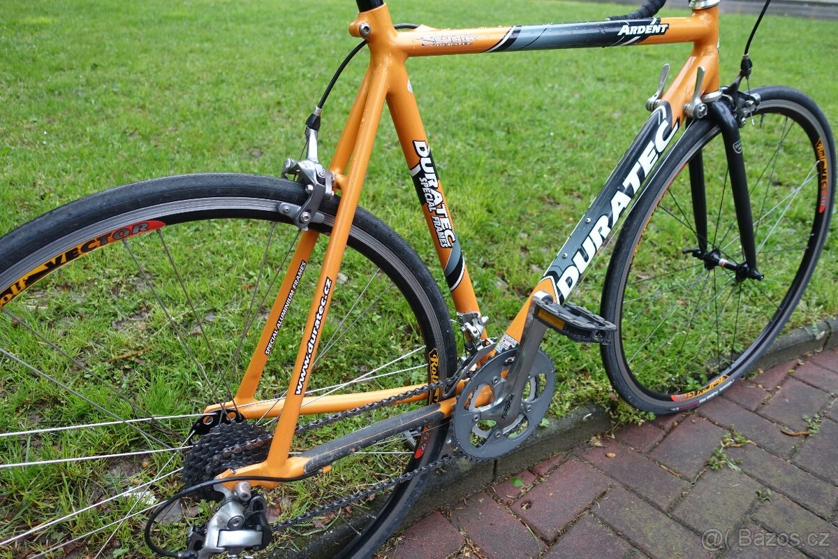 Silniční kolo Duratec - 3