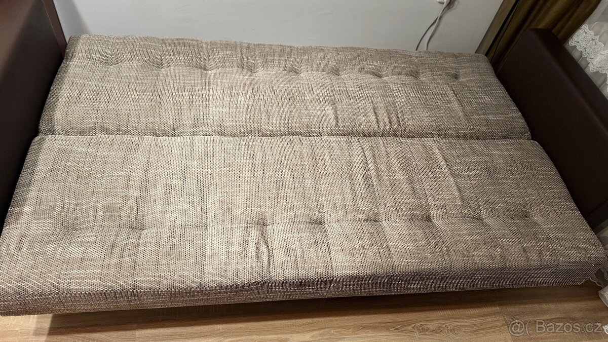 Rozkládací pohovka - 3