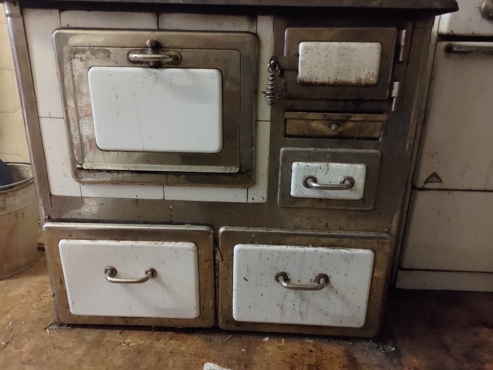 Kachlová kamna s troubou - 3