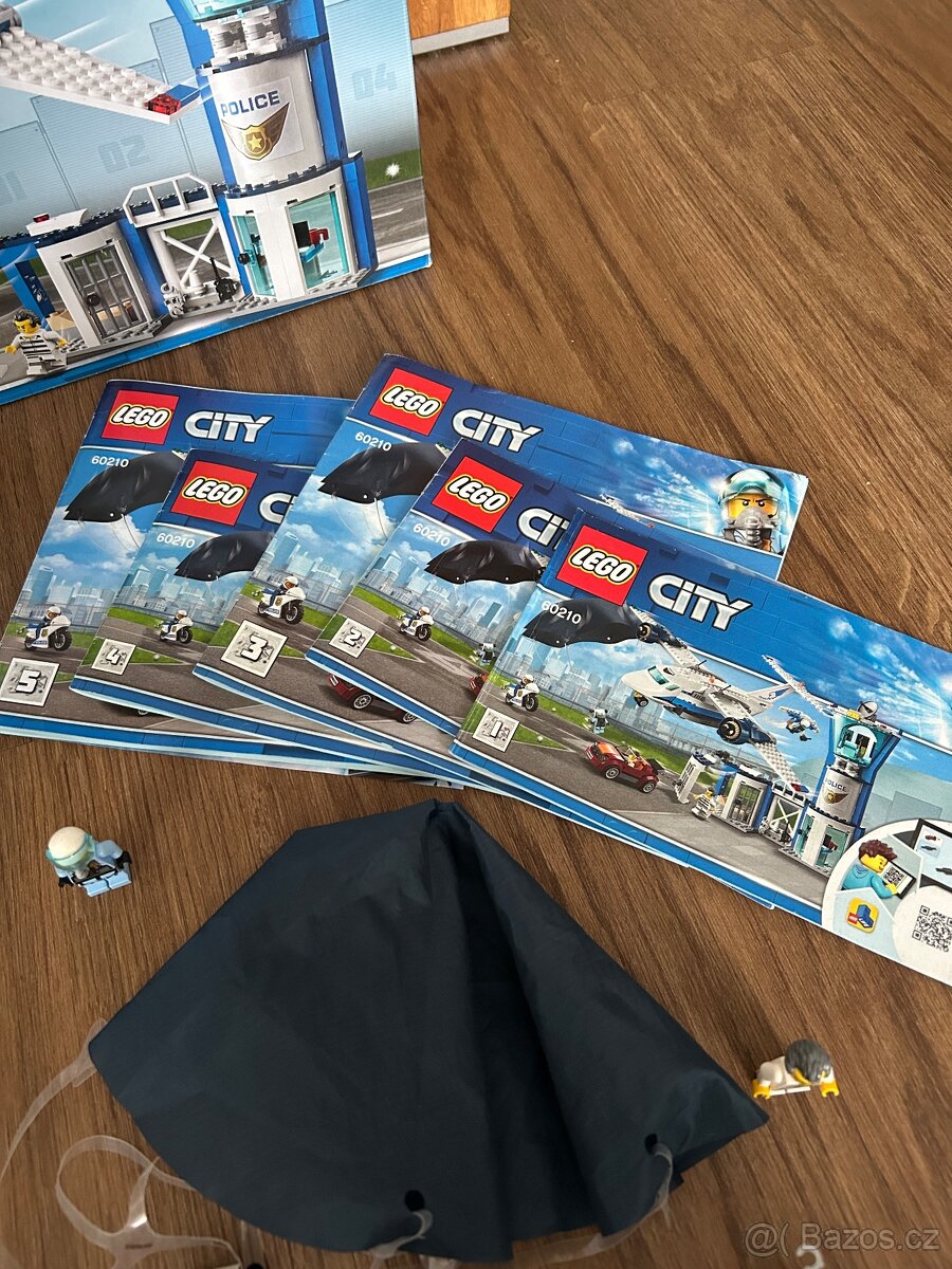 LEGO City POLICIE 60210 KOMPLETNÍ - Základna letecké policie - 3