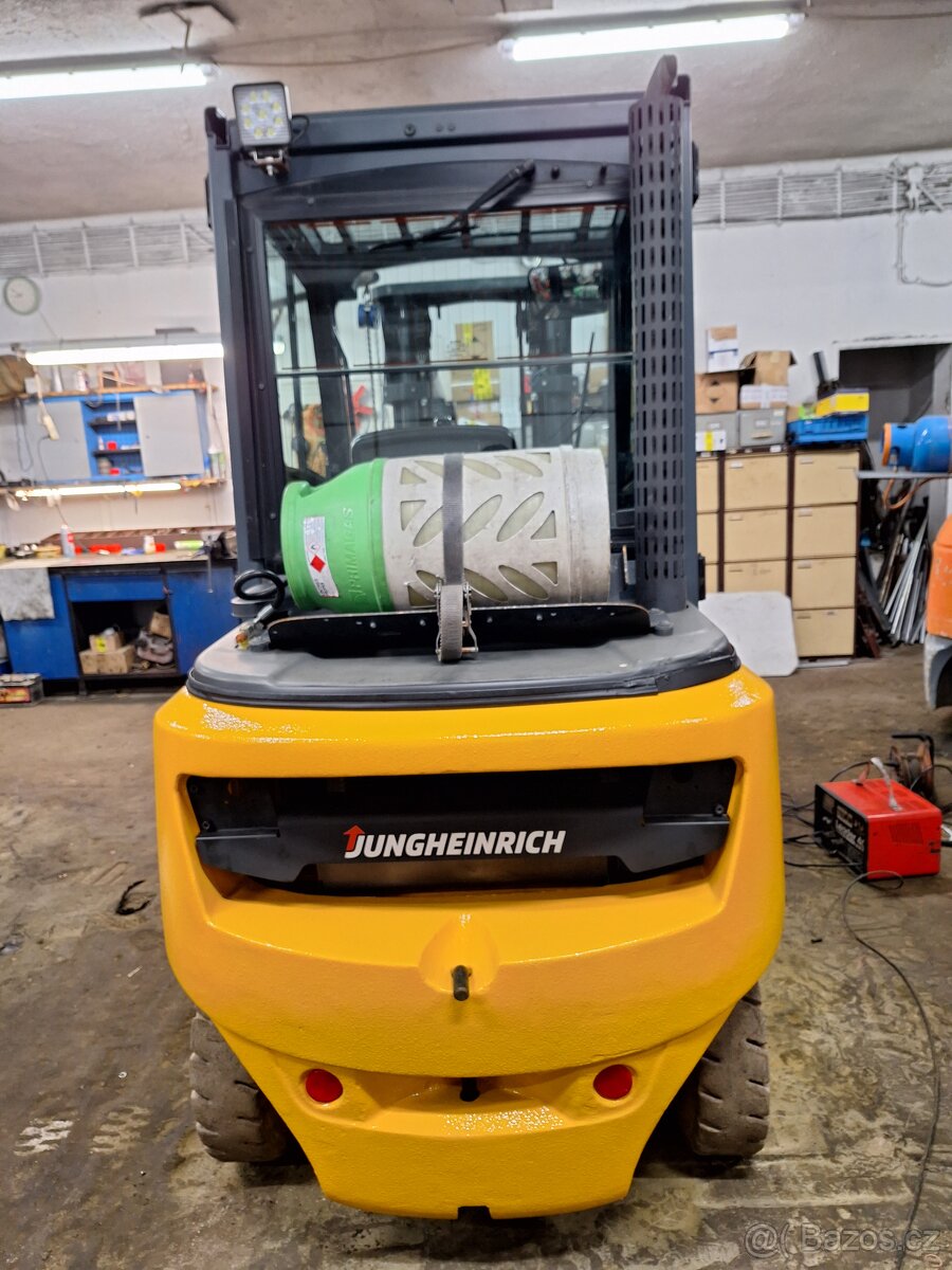 VZV Jungheinrich LPG - 3