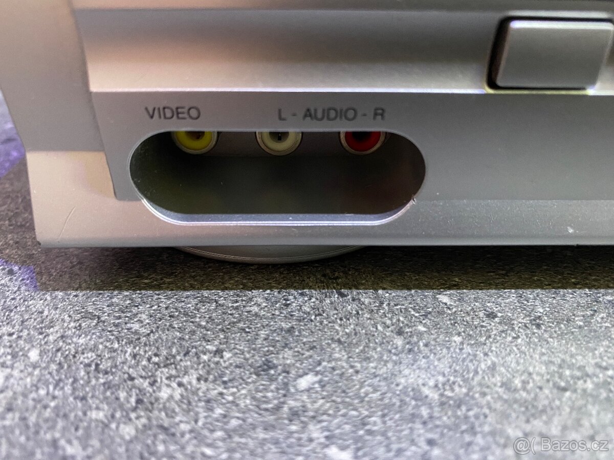 Zánovní videorekordér FUNAI 27D-860 v TOP stavu - 3