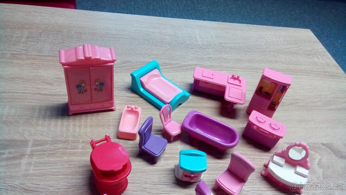 Nábytek pro panenky,mix,cena celkem - 3