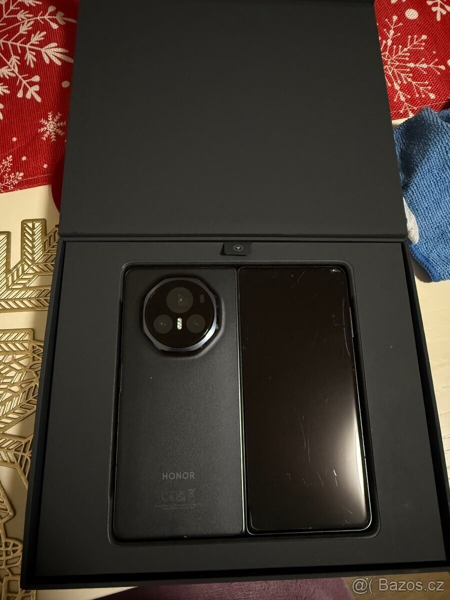 Honor Magic V3 12/512GB BLACK, jako nový , karbonovy kryt - 3