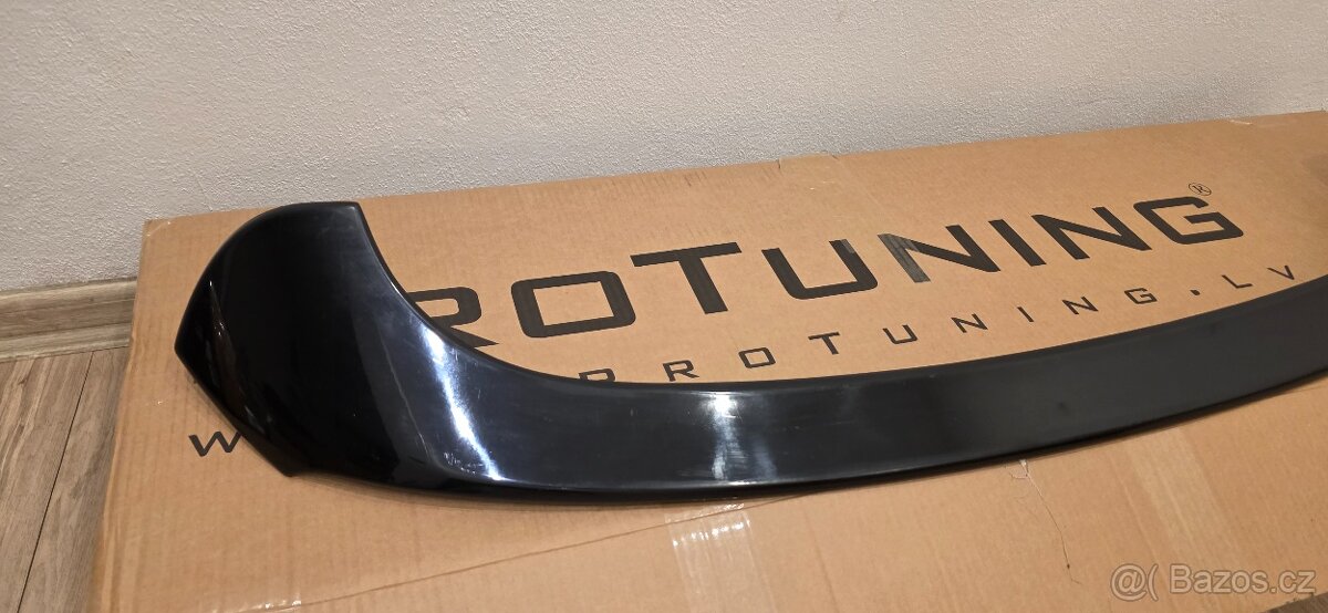 Křídllo Mercedes C43 kombi W205 - 3