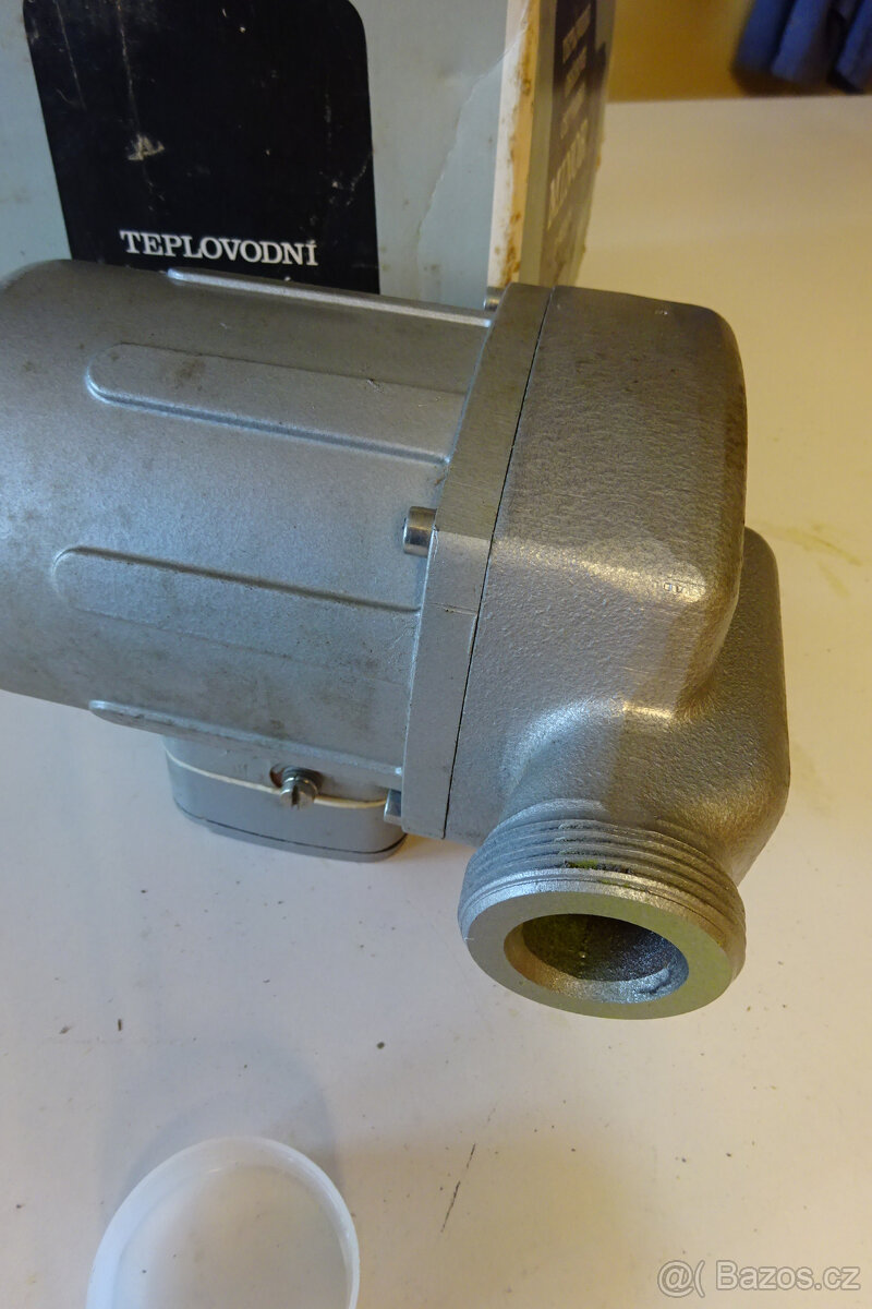 Teplovodní čerpadlo - závit 1" - 3