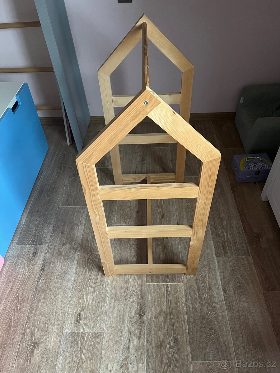Domečkový dětský věšák - 3