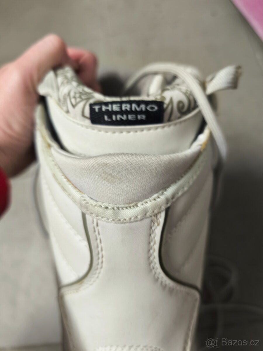 Snowboard pro začátečníka - 3