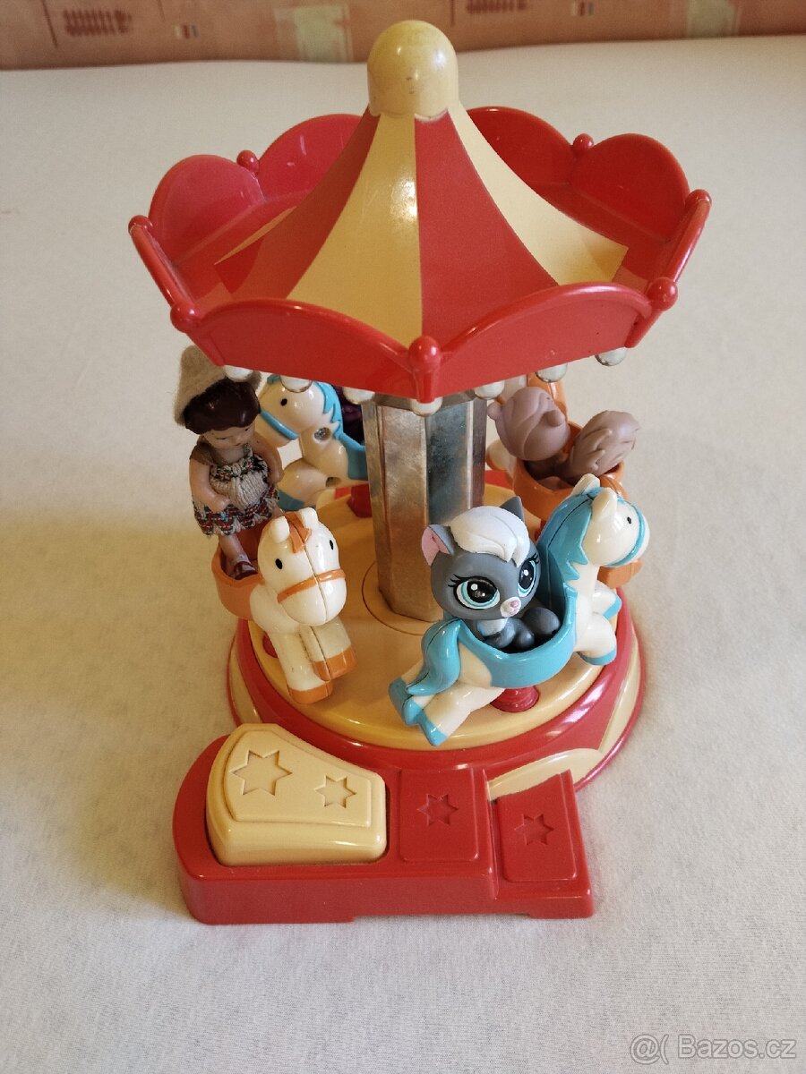 Kolotoč pro panenky - 3